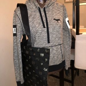 Victoria Secret PINK Pullover w/ bag